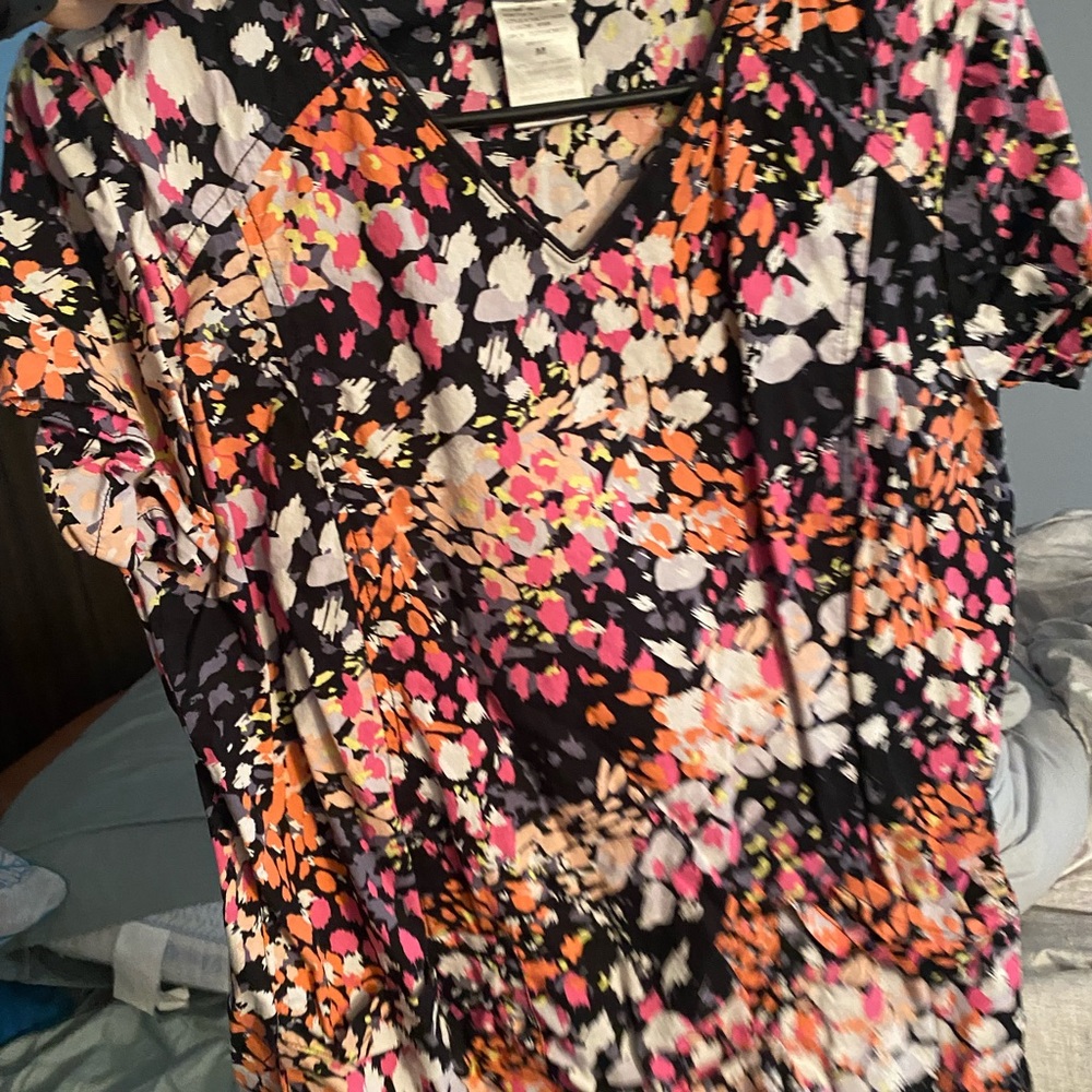 Scrub top MED